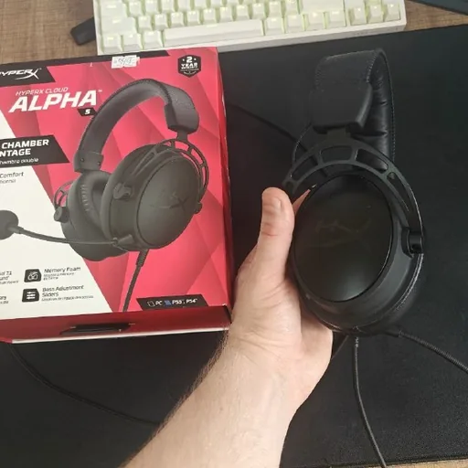 Игровые наушники HyperX Cloud Alpha S