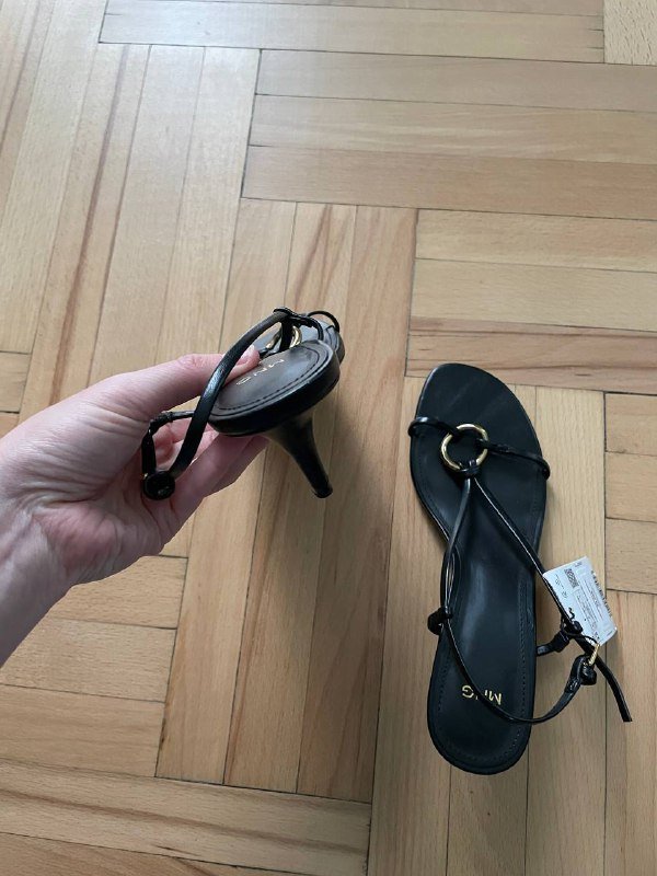 туфли Mango, туфли Stradivarius, платье HM 2