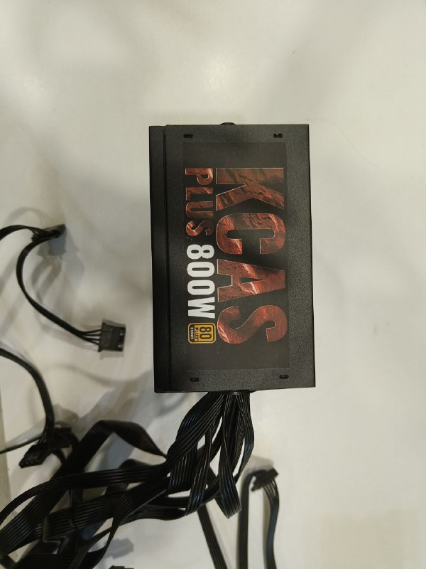 оперативная память Kingston HyperX 64Gb, Блок питания Aerocool KCAS PLUS 800 2