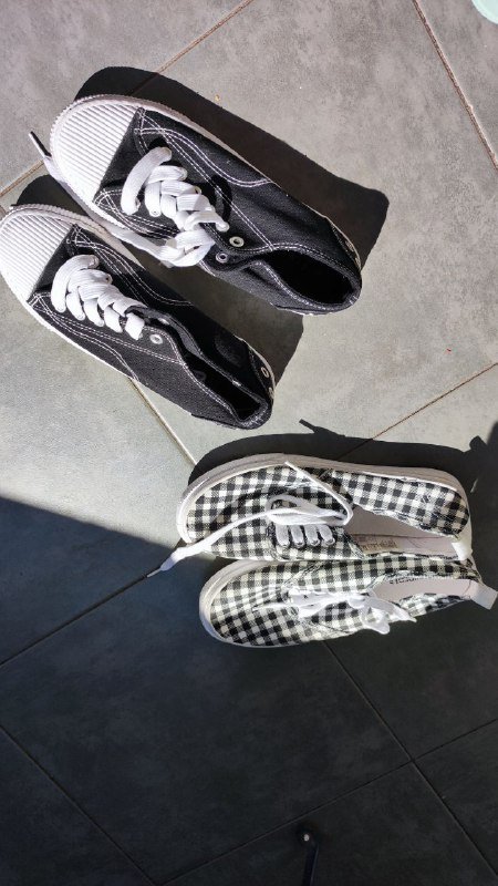 Две пары женской обуви 37 размер