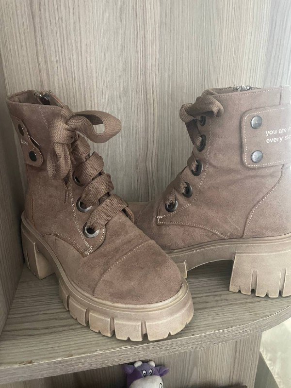 Худи H&M, Куртка утепленная, Лонг, Кеды Convers, Ботинки PRADA, Джинсы SLIM 5