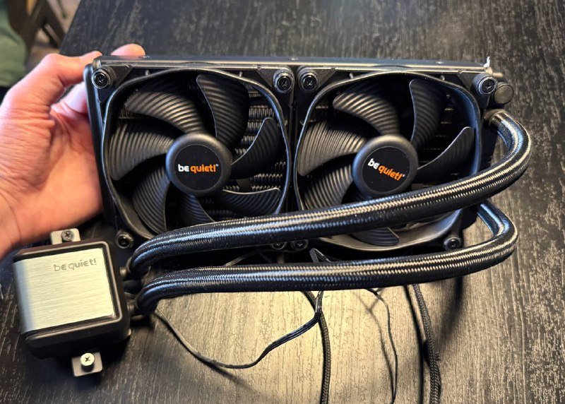 Материнская плата ASUS TUF GAMING B560-PLUS WIFI, СЖО BeQuiet Silent loop 2 240 mm 2