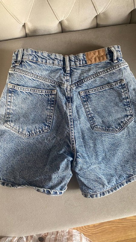 Zara women's shorts, men's bags 5