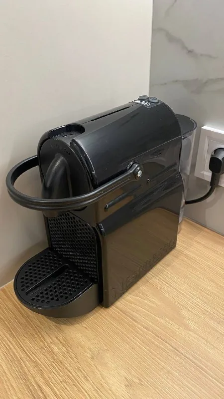 Капсульная кофемашина Nespresso Inissia, 60 капсул