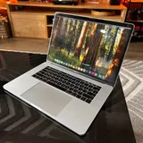 MacBook Pro 15 2018 2