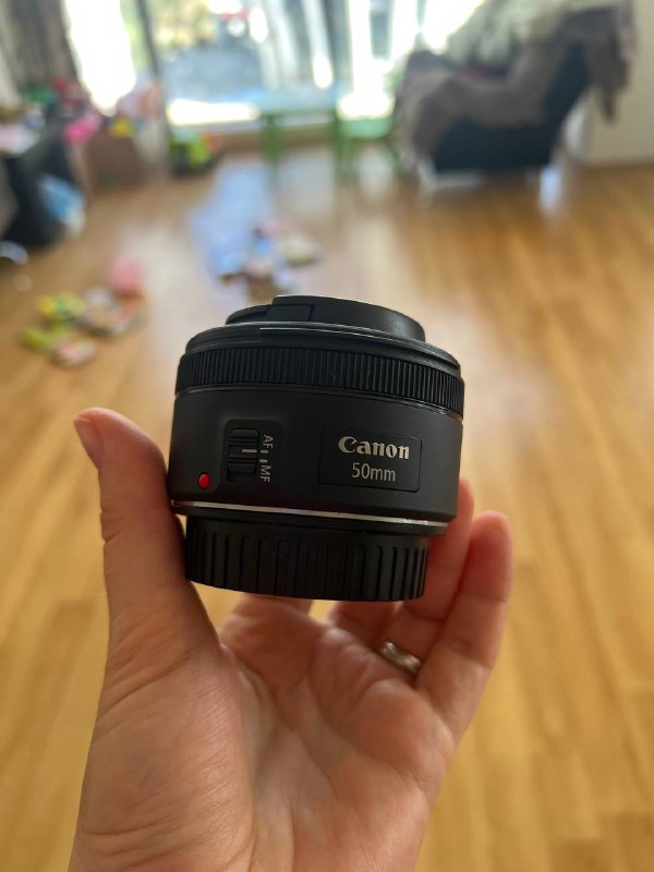 Объектив canon 50 1:1.8 stm 3