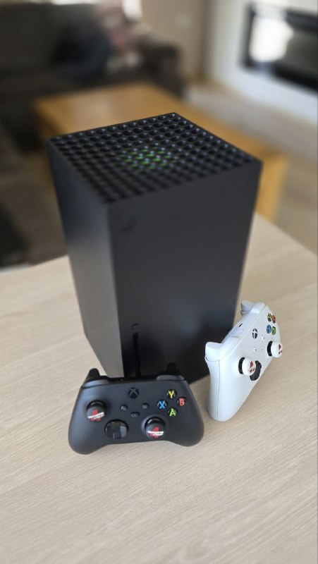 Microsoft Xbox Series X 1TB 2