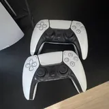 PlayStation 5 Slim с двумя джойстиками 4
