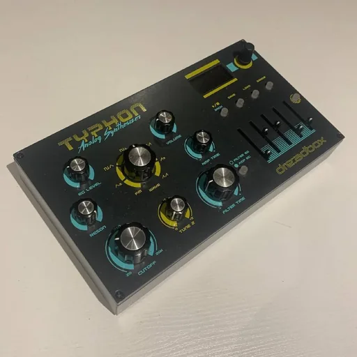 Dreadbox Typhon, аналоговый синтезатор