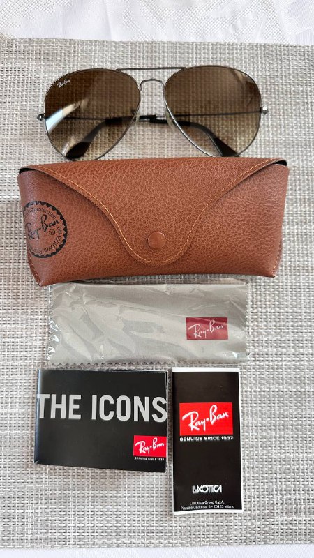 RAY-BAN AVIATOR GRADIENT glasses