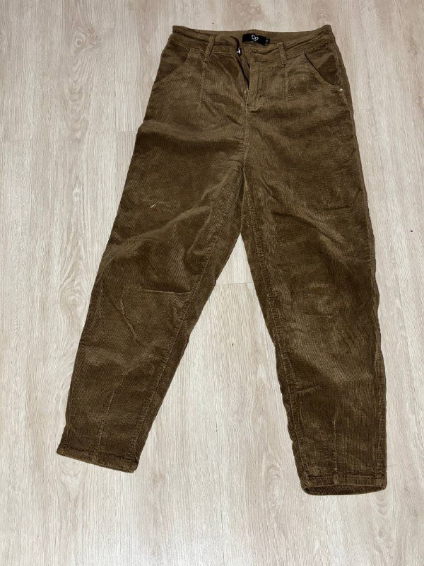 Спортивные штаны, джинсы с дырками, серые джинсы, вельветовые штаны, зелёные штаны, свитер с акулой, полосатый лонгслив, футболки 4