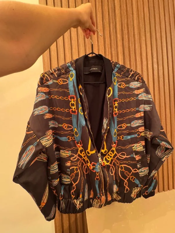 Легкая куртка ZARA