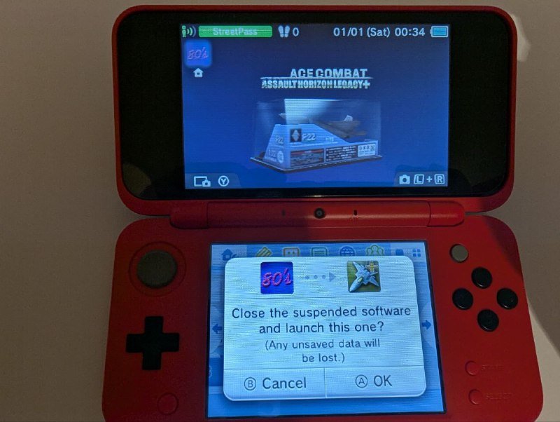 Nintendo New 2DS XL PokeBall Edition, 64GB Micro SD карта, зарядка, стик 5