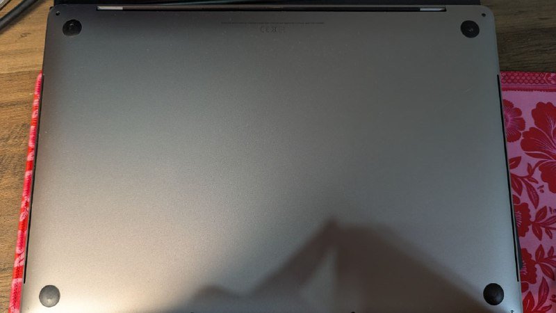 Macbook Pro 16 дюймов 512/16 без зарядки 2