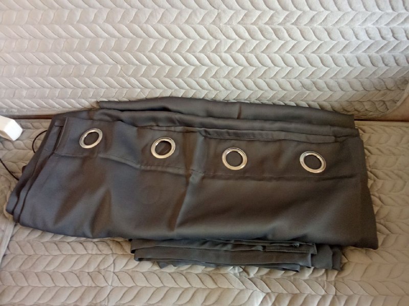 Занавеси 3 м и 2.5 м, 4 штуки