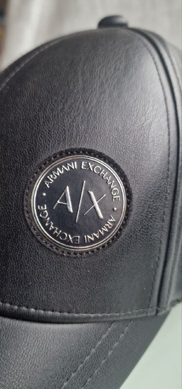 Бейсболка из экокожи Armani Exchange 2
