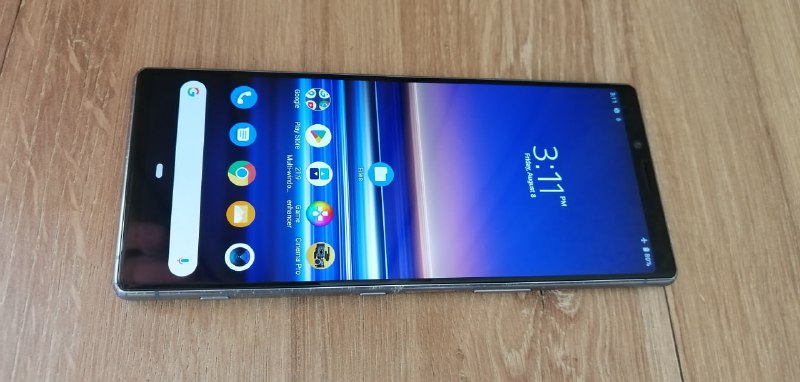 Телефон Sony Xperia 1