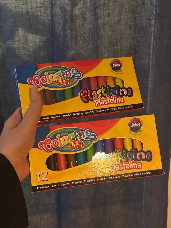 холст, папка для акварели, линеры, палитра, пластилин, папка для черчения 2