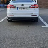 Ford Fusion Hybrid SE 2019 2