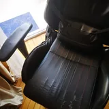 Компьютерный стол, компьютерное кресло, RGB-клавиатура 6