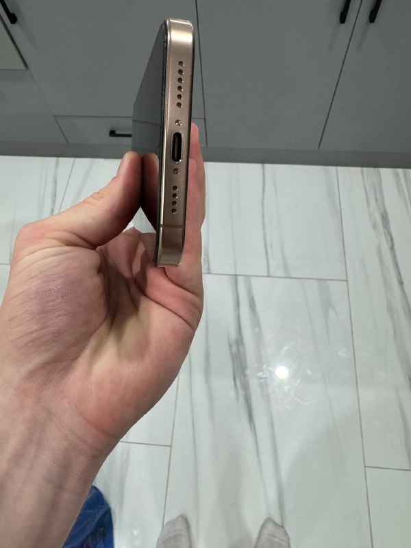 IPhone 16 pro max 256 gb 5