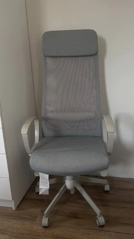 Рабочее кресло Ikea MARKUS 1