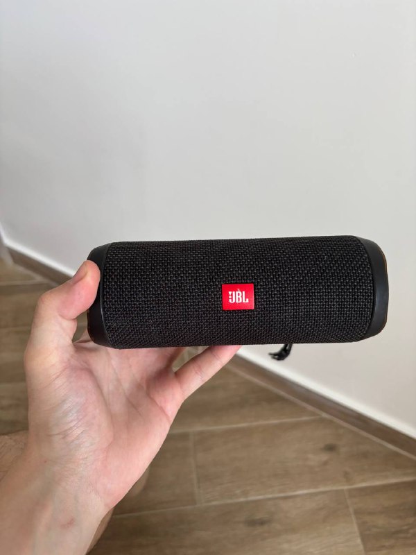 JBL Flip 4 Speaker, Original