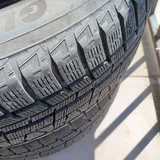 Зимние шины Yokohama 225/60 R17 2