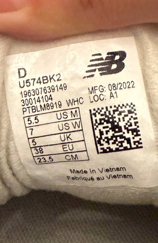 Кроссовки New Balance 574 черно-белые 38 размер 4