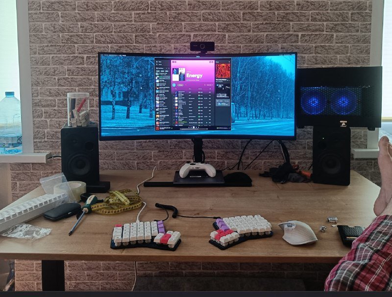 Мощный компьютер в компактном корпусе 2