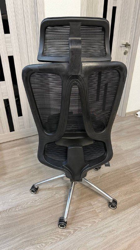 Компьютерный стул с усиленной крестовиной 3