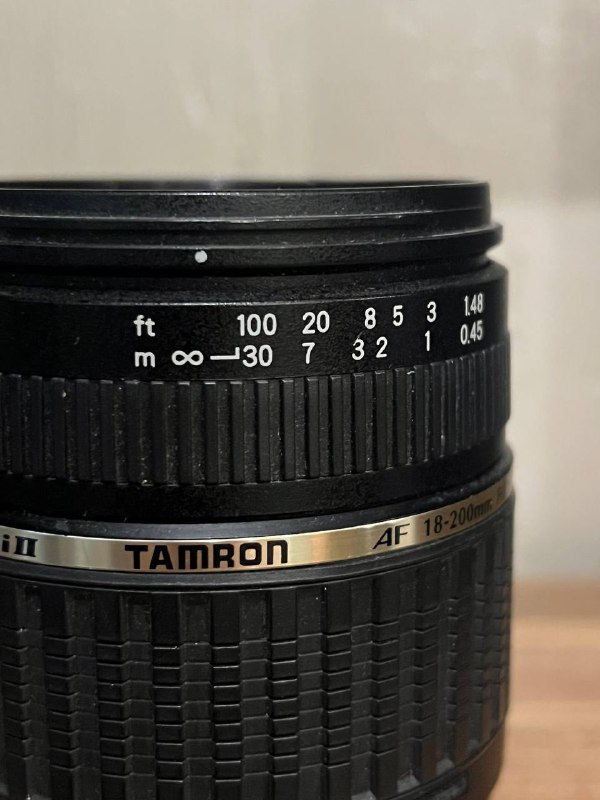 Объектив Tamron AF 18-200mm f/3.5-6.3 XR Di II LD Aspherical MACRO 4