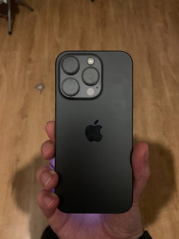 IPhone 15 pro 128 GB 2