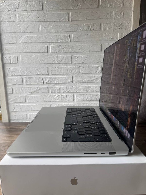 Macbook Pro 16 Inch 2021 16/1 TB 3