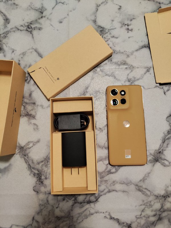 Телефон Motorola s 50 neo 4
