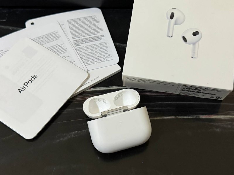 Оригинальные AirPods 3, кейс, зарядник для iPhone 3