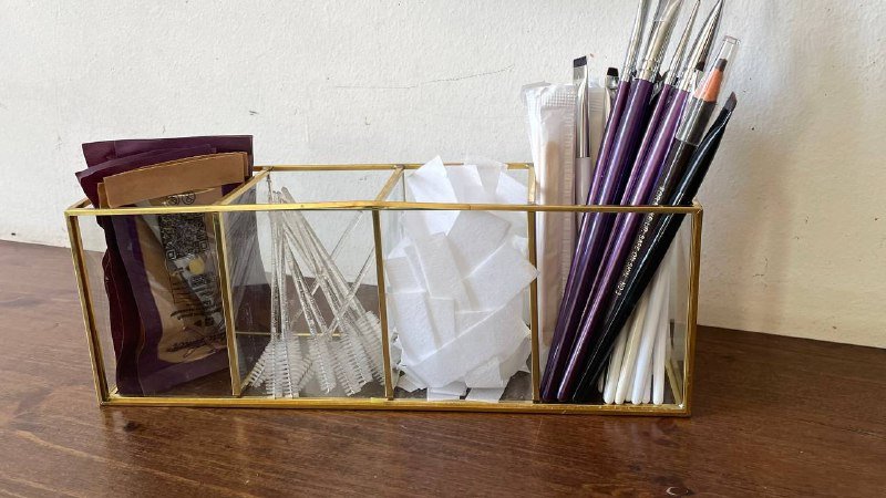 Пасты контурные, пигменты прямые, гель для бровей, подставки, стаканчики, чехол 5