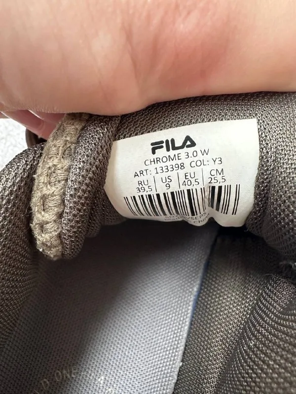 Fila women's sneakers 1