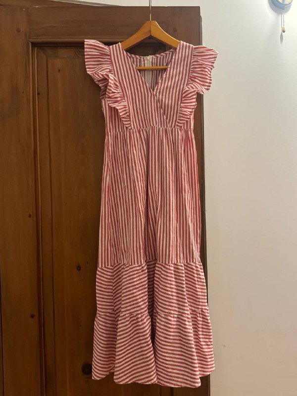 Пальто COS, платья шерсть, Mango, Oakley футболка, платье, кожаные штаны Zara 5