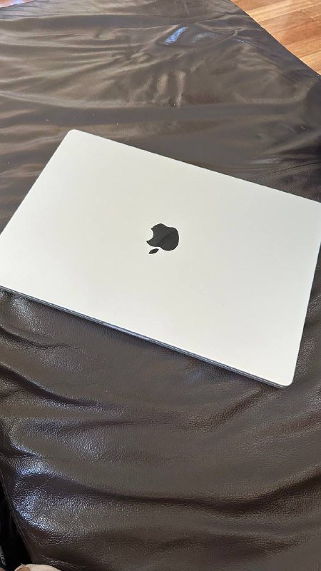 Macbook Pro 16 inch 2021 M1 Pro 512 SSD Silver