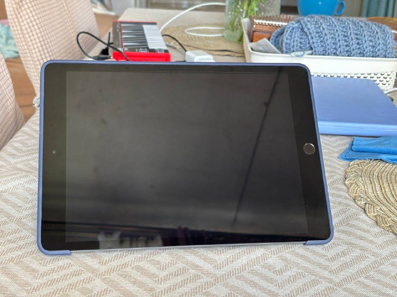 Ipad 9 поколения, 64gb, провод, чехол 3