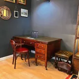 Антикварный английский стол 1