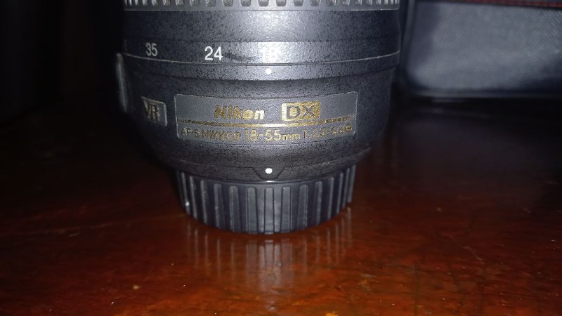 Объектив Nikon 55-200мм, 18-55мм, 60мм 3