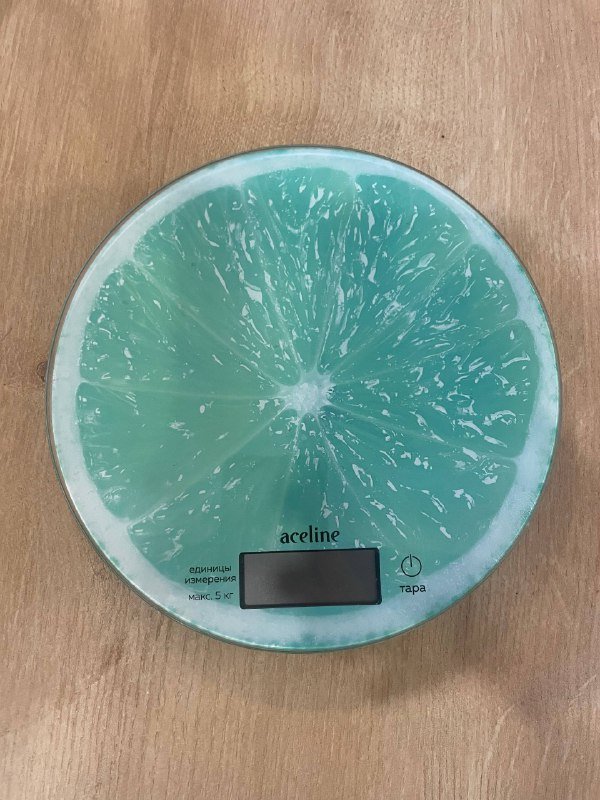 Коврик для йоги, рейл для одежды, браслеты, бинты, кубики для йоги, посуда, кухонные принадлежности, весы кухонные, блендер, массажные тапки, двуспальный матрас 9