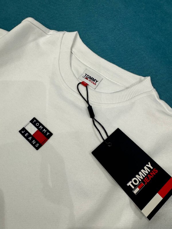 Белоснежная кофта Tommy Jeans размер XS/S 4