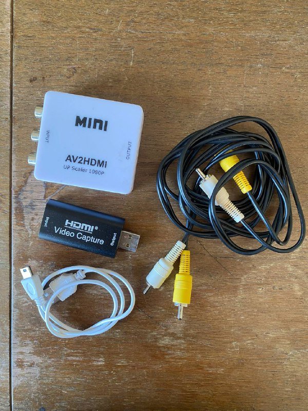 JVC компактный видеокамкордер VHS с аксессуарами 5