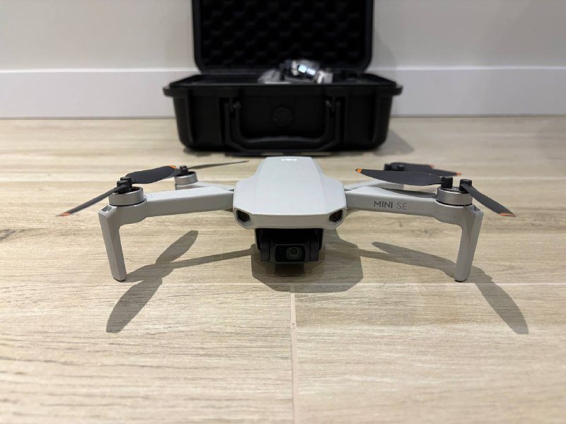 Дрон DJI mini SE с аксессуарами 3