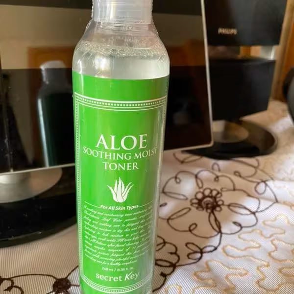 Успокаивающий увлажняющий тоник с алоэ