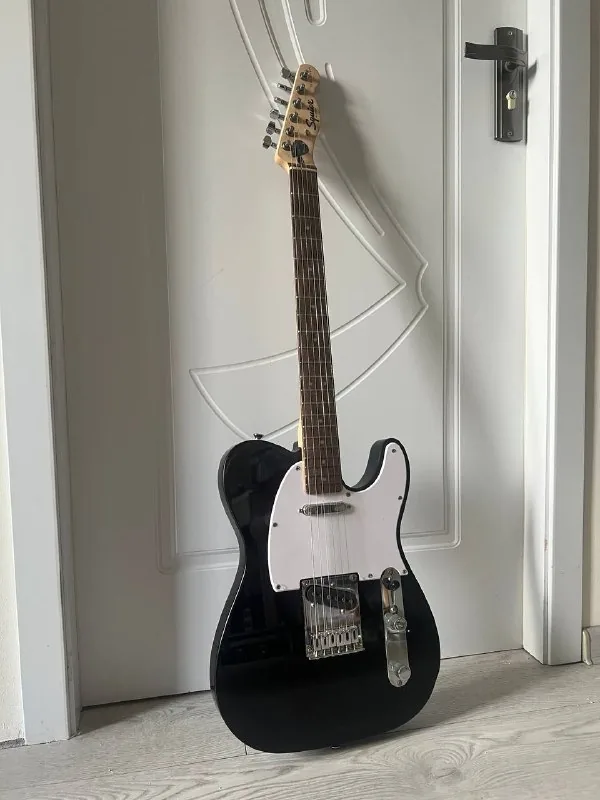 Электрогитара Squier Telecaster 1