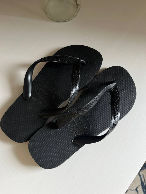 Вьетнамки Havaianas 36 размера черные